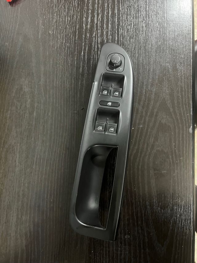 Panel Mando Elevalunas Passat B6 R Line