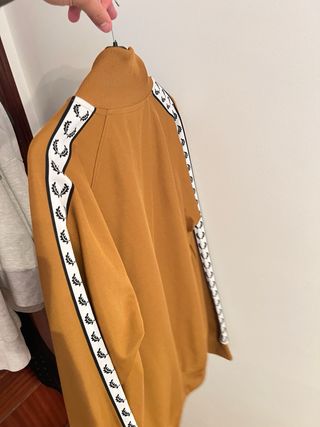 Chaqueta Fred Perry Marrón Talla M