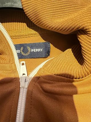 Chaqueta Fred Perry Marrón Talla M