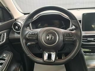 MG eHS 1.5T-GDI PHEV Luxury