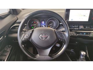 TOYOTA Toyota C-HR 5P Advance 180H e-CVT