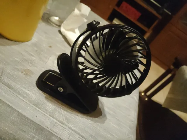 Ventilador portátil con pinza