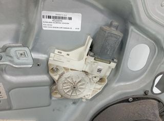 Elevalunas delantero ford 452899 984570202 focus