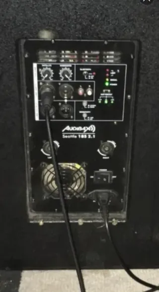 Módulo amplificador Audibax Seattle 18S 2.1