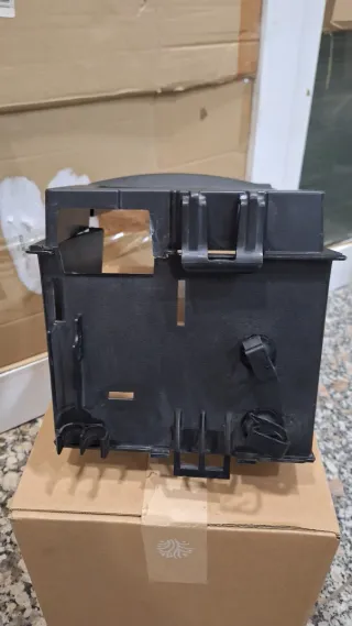 Ford Focus C-Max Protector Bateria