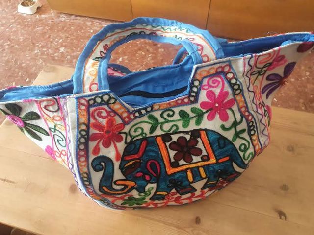 Bolso de mano bordado elefante multicolor