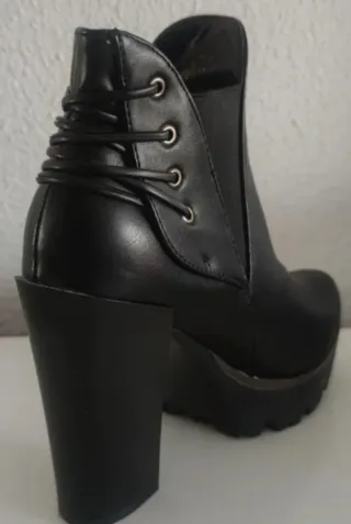 Botines de invierno negros