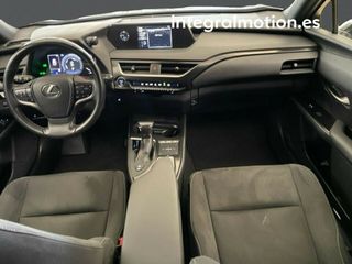 Lexus UX 2.0 250h Business