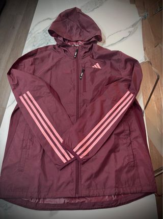 Chaqueta Adidas con capucha y 3 rayas