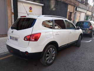Bentley Nissan Qashqai  2012