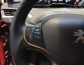 Peugeot 208 1.2 PureTech S&S Tech Edition 110