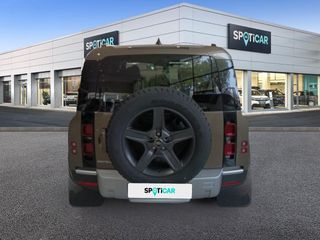 Land Rover Defender 2.0 Si4 404 SE 110 Auto 4WD PHEV