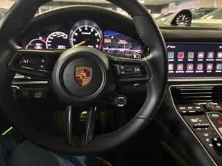PORSCHE Panamera Turbo S E-Hybrid