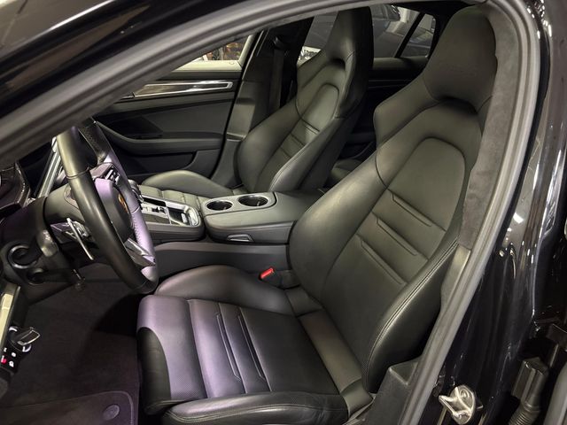 PORSCHE Panamera Turbo S E-Hybrid