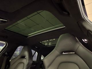 PORSCHE Panamera Turbo S E-Hybrid