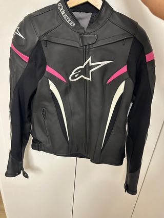 Chaqueta Alpinestars de cuero Negra y Rosa
