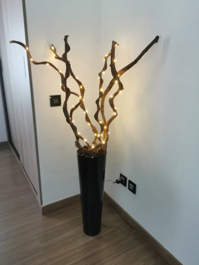 Lámpara de pie decorativa ramas con luces