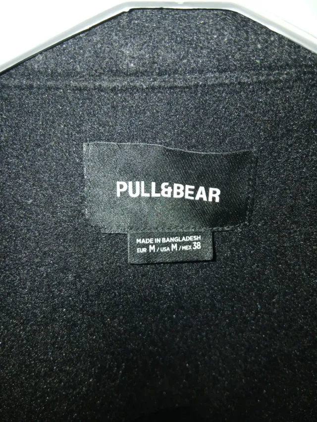 Chaqueta Pull&Bear Negra Talla M