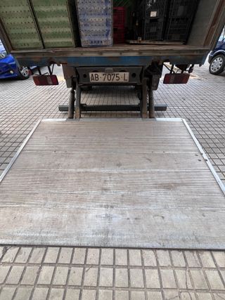 SE VENDE CAMIÓN MAN 150 - POR CESE DE NEGOCIO.