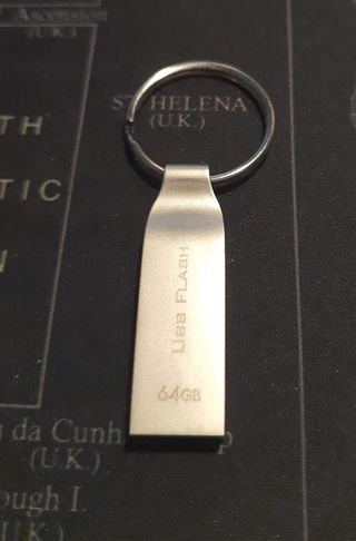 Chiavetta USB 64GB con Portachiavi