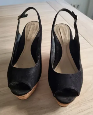 Sandalias Sfera Negras Plataforma Talla 37