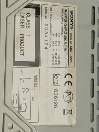 SISTEMA AUDIO / RADIO CD DACIA LOGAN Laureate | 0