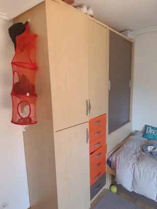 Habitación nido + cama de 1.50 y mesitas