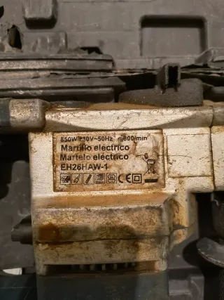 Martillo Eléctrico 850W con Maletín