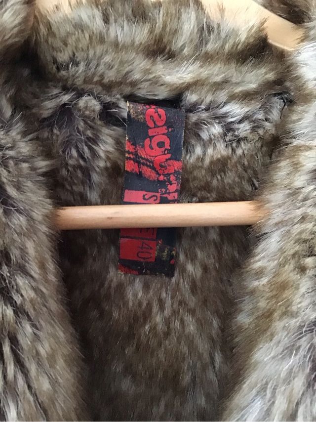 Chaleco Desigual pelo