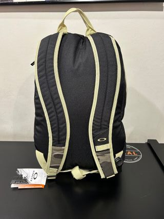 Mochila Oakley Camuflaje 24L