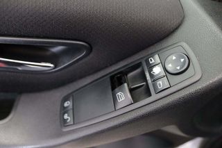 Mercedes-Benz Clase A A-CLASS CLAS A 180 CDI AVANTGARDE 5P