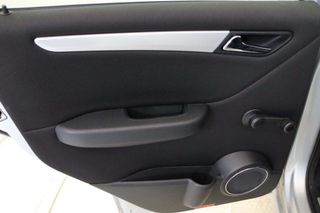 Mercedes-Benz Clase A A-CLASS CLAS A 180 CDI AVANTGARDE 5P