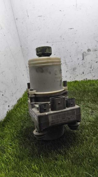 Seat 224848 6q0423155aa bomba ibiza - 3 generacion