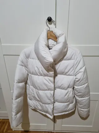 Cazadora acolchada blanca mujer