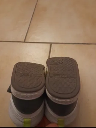 Adidas Scarpe Bambino Taglia 21