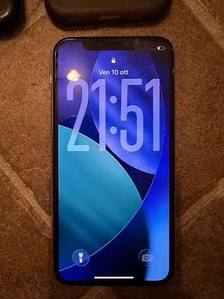 iPhone 11 Pro - 64gb