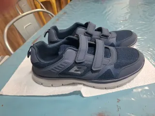 Zapatillas de hombre le hace falta la plantilla 