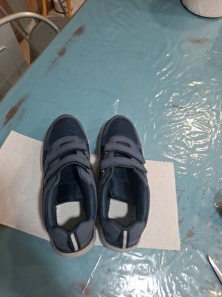 Zapatillas de hombre le hace falta la plantilla 