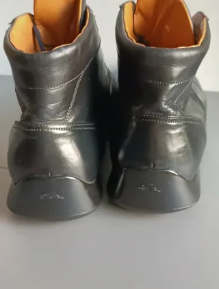 Santoni stivaletti pelle vintage neri
