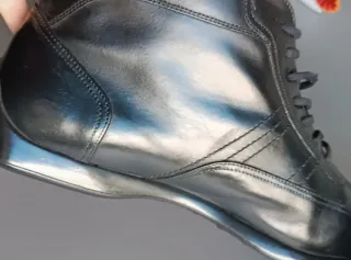 Santoni stivaletti pelle vintage neri
