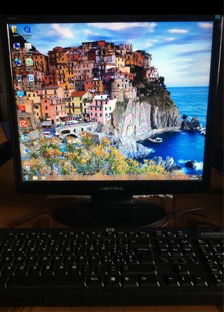 computer fisso con Monitor Hanns-G HH191