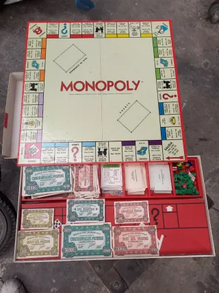 Monopoly Años 70 en Pesetas juego de mesa antiguo