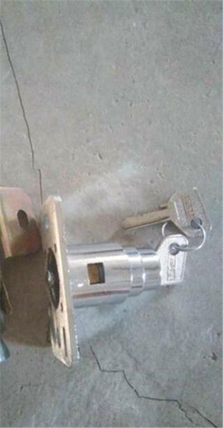 cerradura maletero Seat 1500