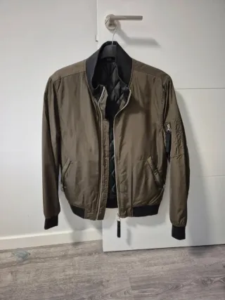 Chaqueta Bomber Zara Verde Militar
