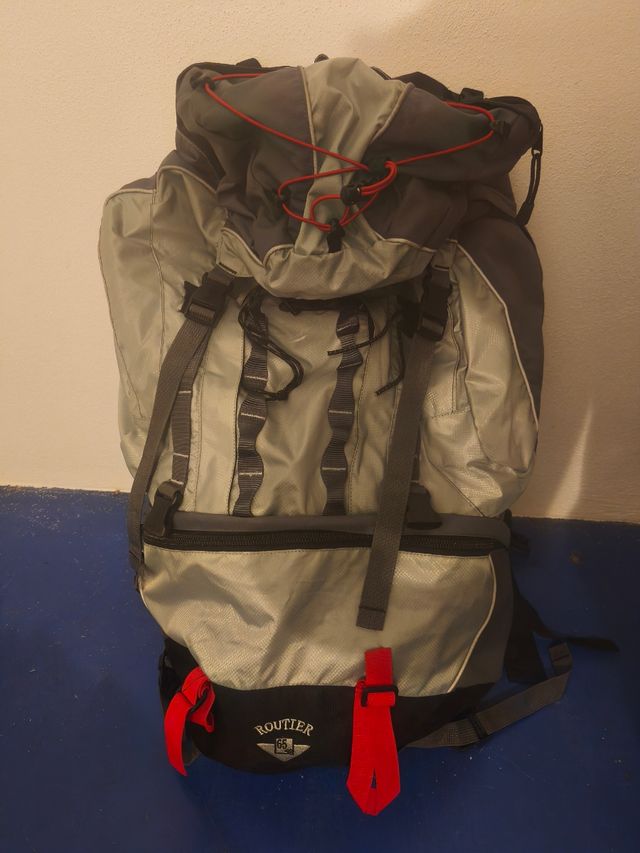 Mochila de montaña Inesca Routier 65L