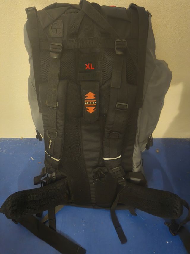 Mochila de montaña Inesca Routier 65L