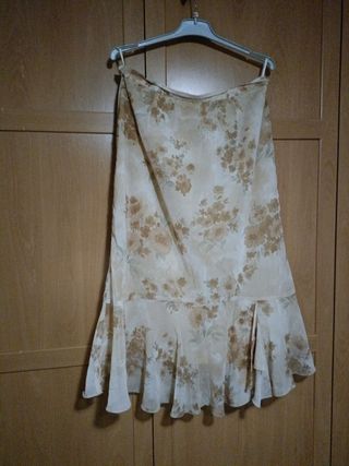 Traje falda 3 piezas floral