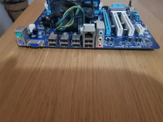 Placa base Gigabyte+i7 860+8gb RAM+disipador 