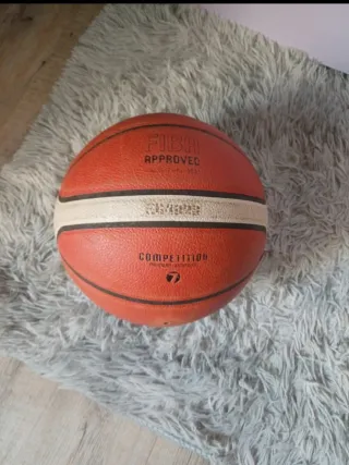 Pallone basket Molten Taglia 5