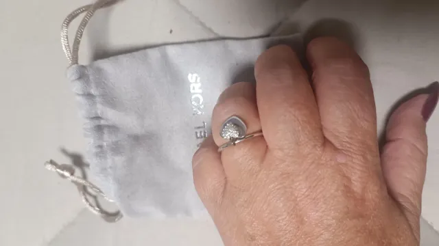 Anillo Michael Kors Corazón